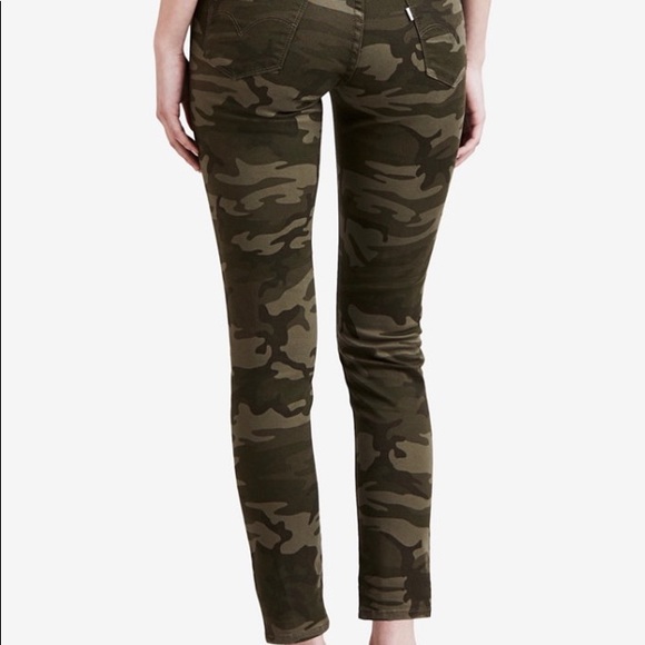 2 pair Levi’s 711 Skinny ankle camo jeans - Picture 6 of 6